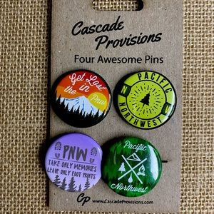 Pacific Northwest Buttons Small. Set of 4. Brand New